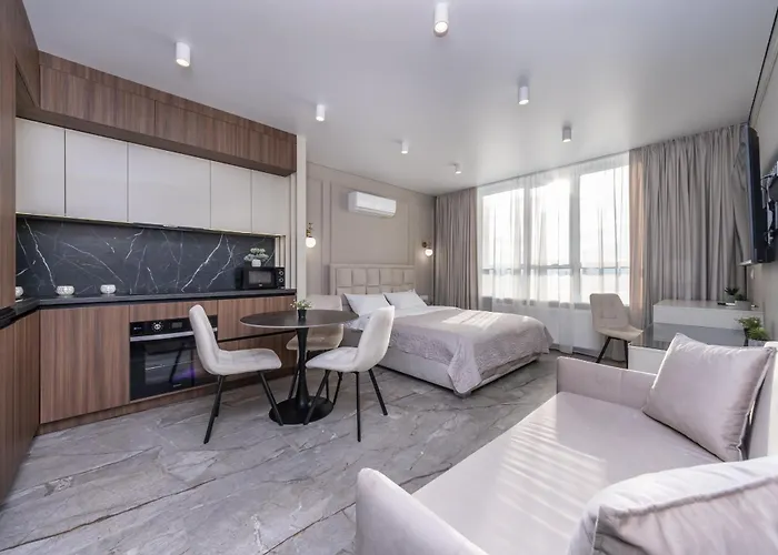 Flatrent Olympic Park, Метро Бориспільська Поруч!
