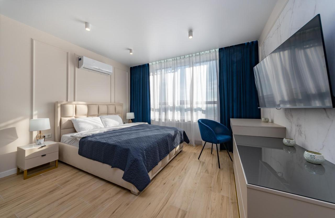 Flatrent Olympic Park, метро бориспільська поруч! קייב